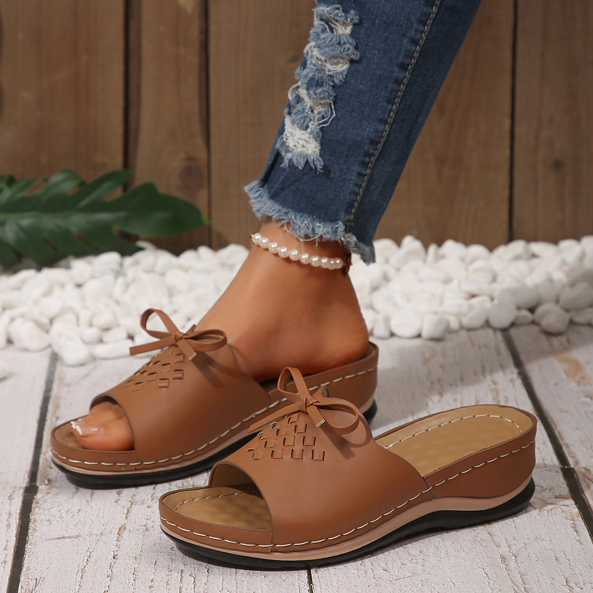 Ladies Comfortable Clogs Sandals with Braided Straps Ivyshape