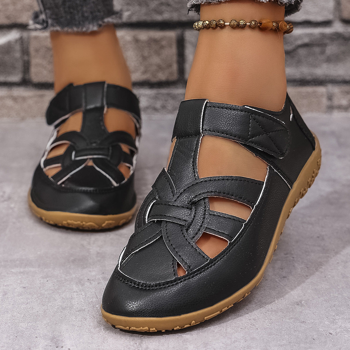 Women's casual shoes with adjustable strap design and non-slip sole Ivyshape