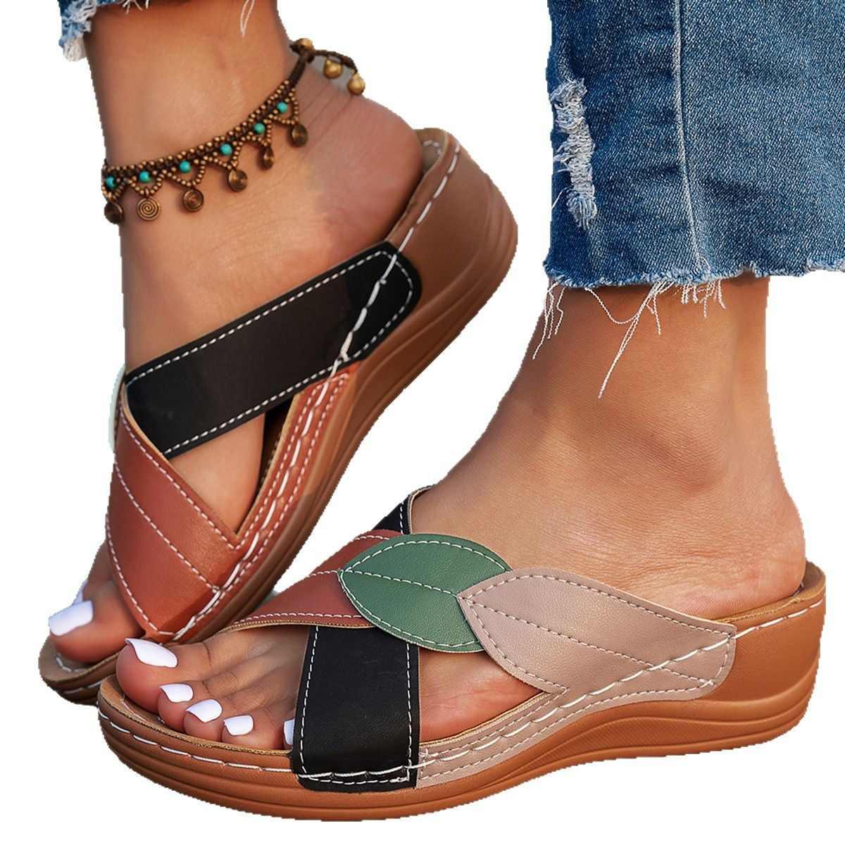 Women's Comfortable Clogs with Elegant Strap Design and Anatomical Footbed Ivyshape