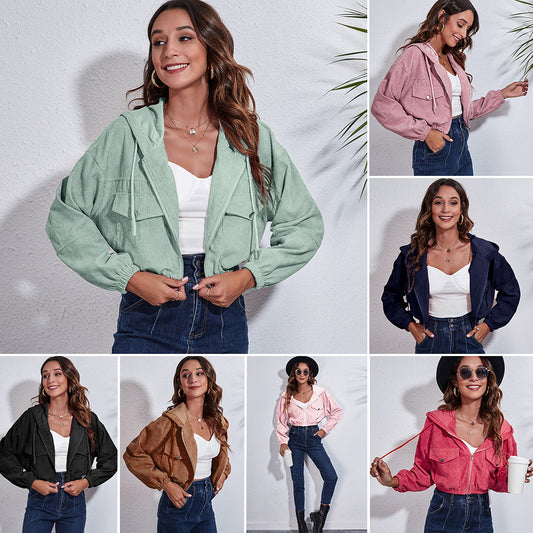 Women's casual hooded jacket with generous pockets and zipper Ivyshape