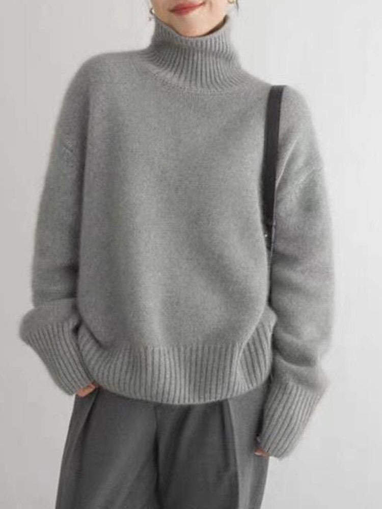 Elegant Rollneck Sweater for Women