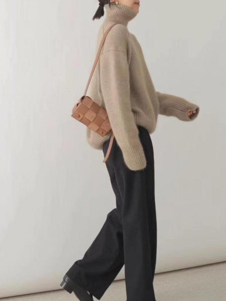 Elegant Rollneck Sweater for Women