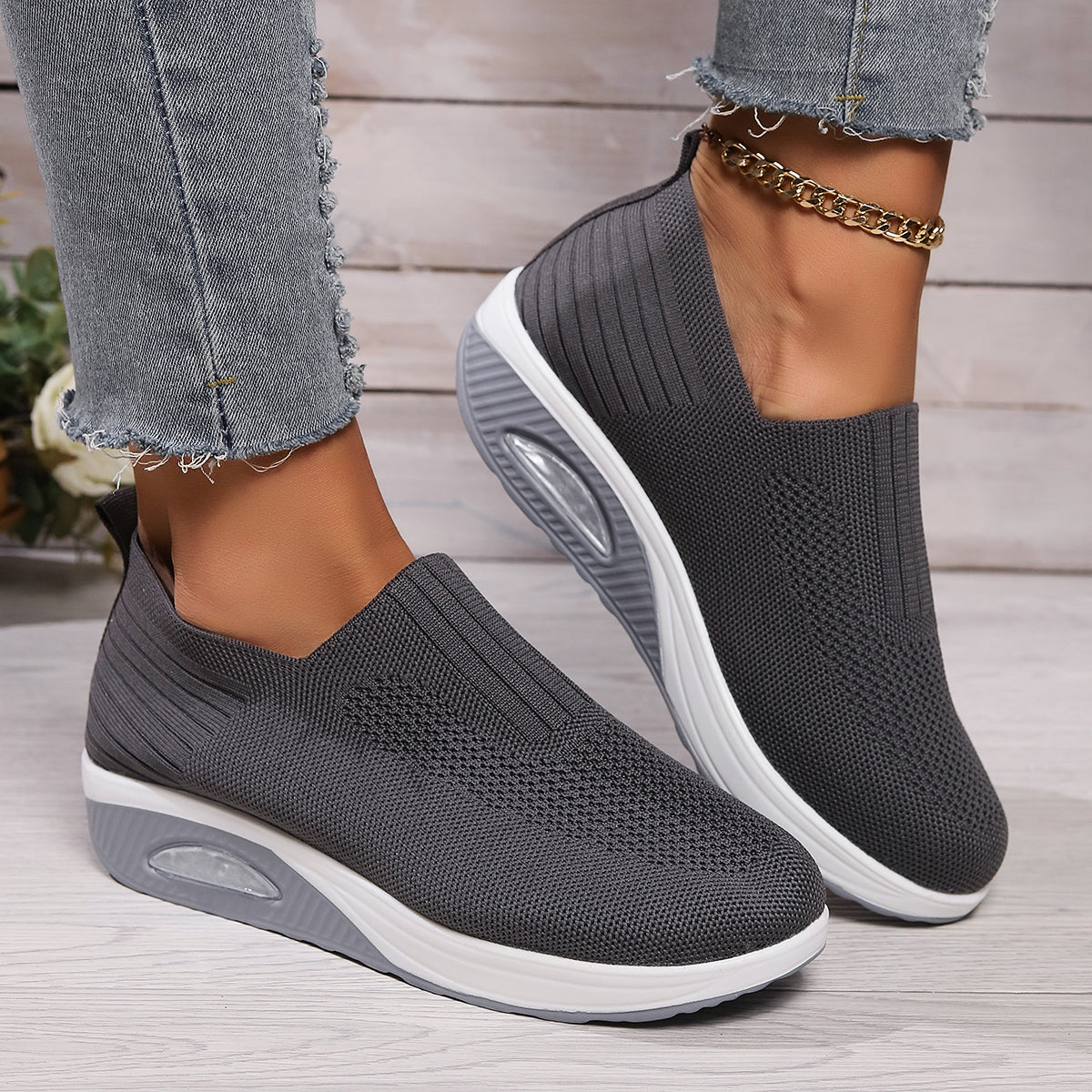 Breathable Lace-up Mesh Sneakers for Women