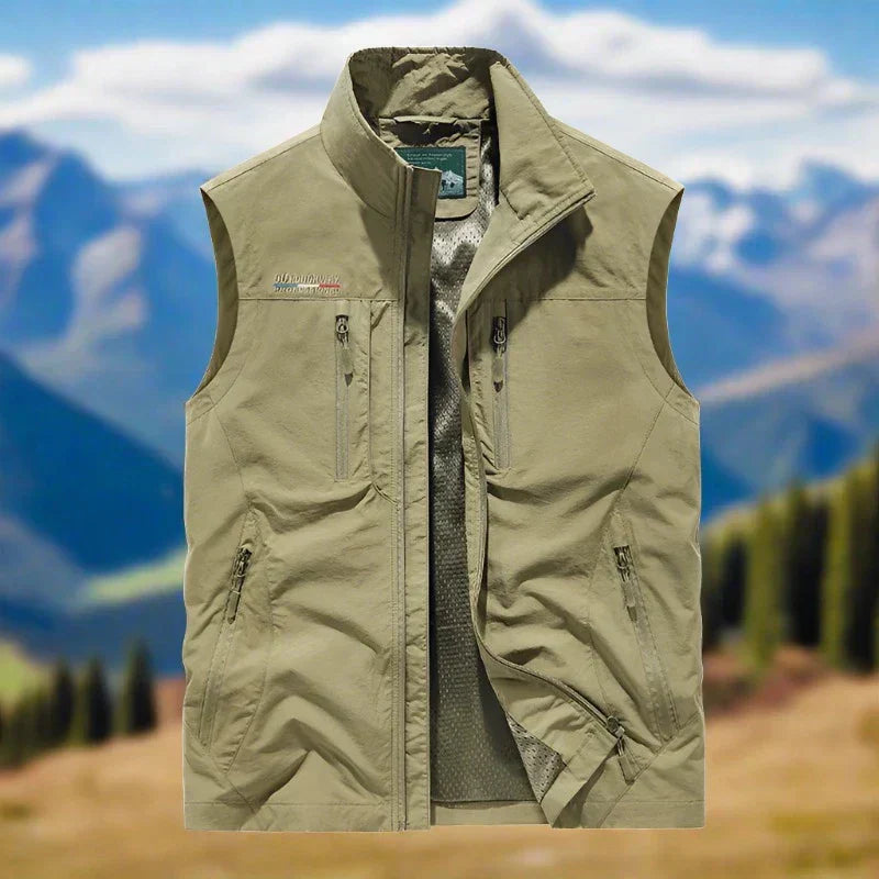 IvyShape | Casual Multifunctional Outdoor Vests for Men