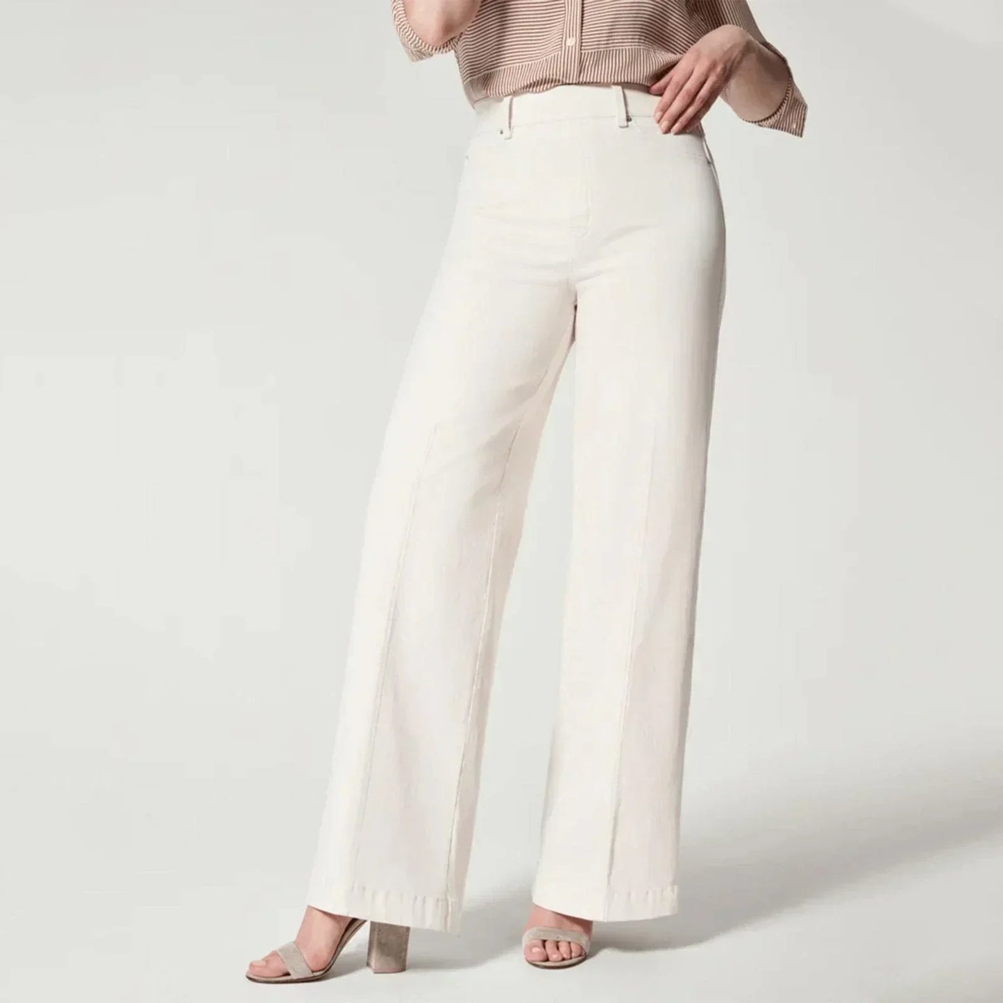 Ivyshape | Wide Cut Women's Trousers with Straight Legs