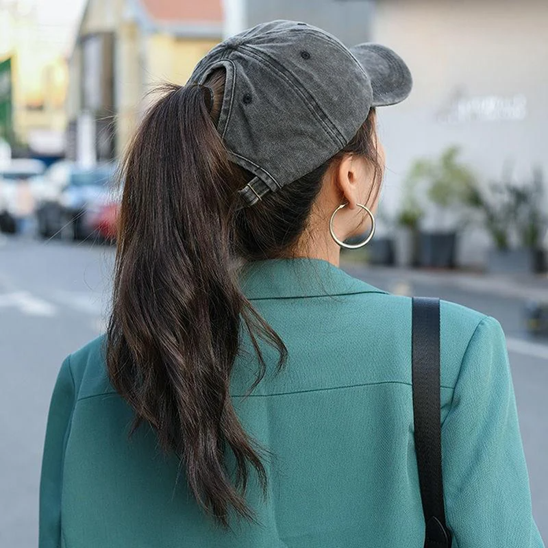 Ivyshape | Ponytail Baseball Cap With Breathable Comfort and UV Protection