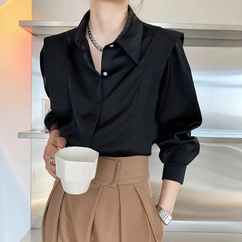 Elegant Blouse With Buttons