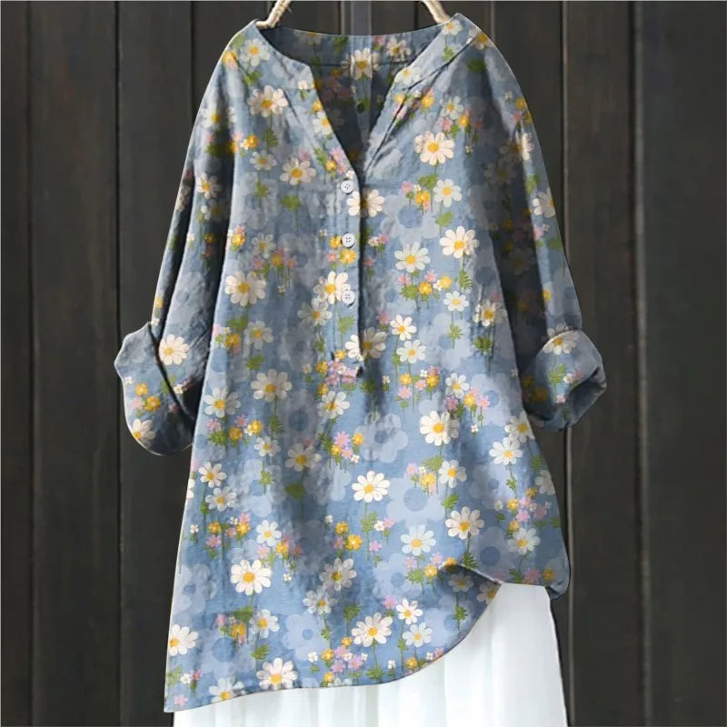 Casual blouse with floral print