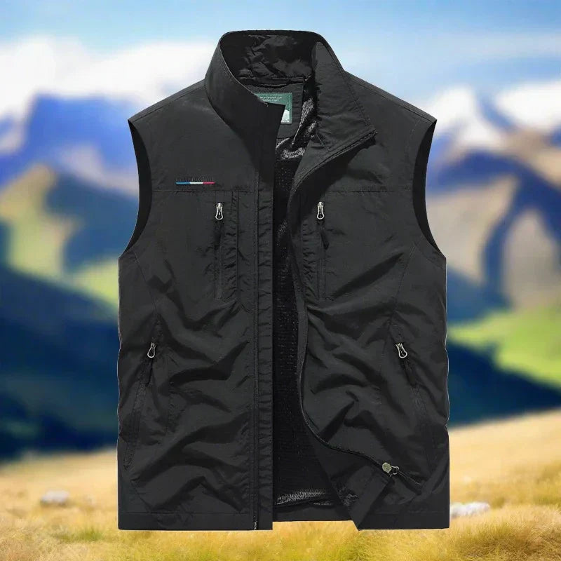 IvyShape | Casual Multifunctional Outdoor Vests for Men