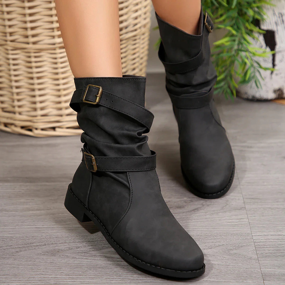 Women's Lightweight Round Toe Casual Boots