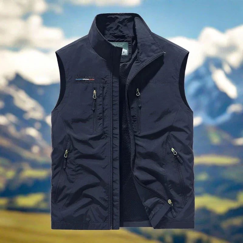 IvyShape | Casual Multifunctional Outdoor Vests for Men