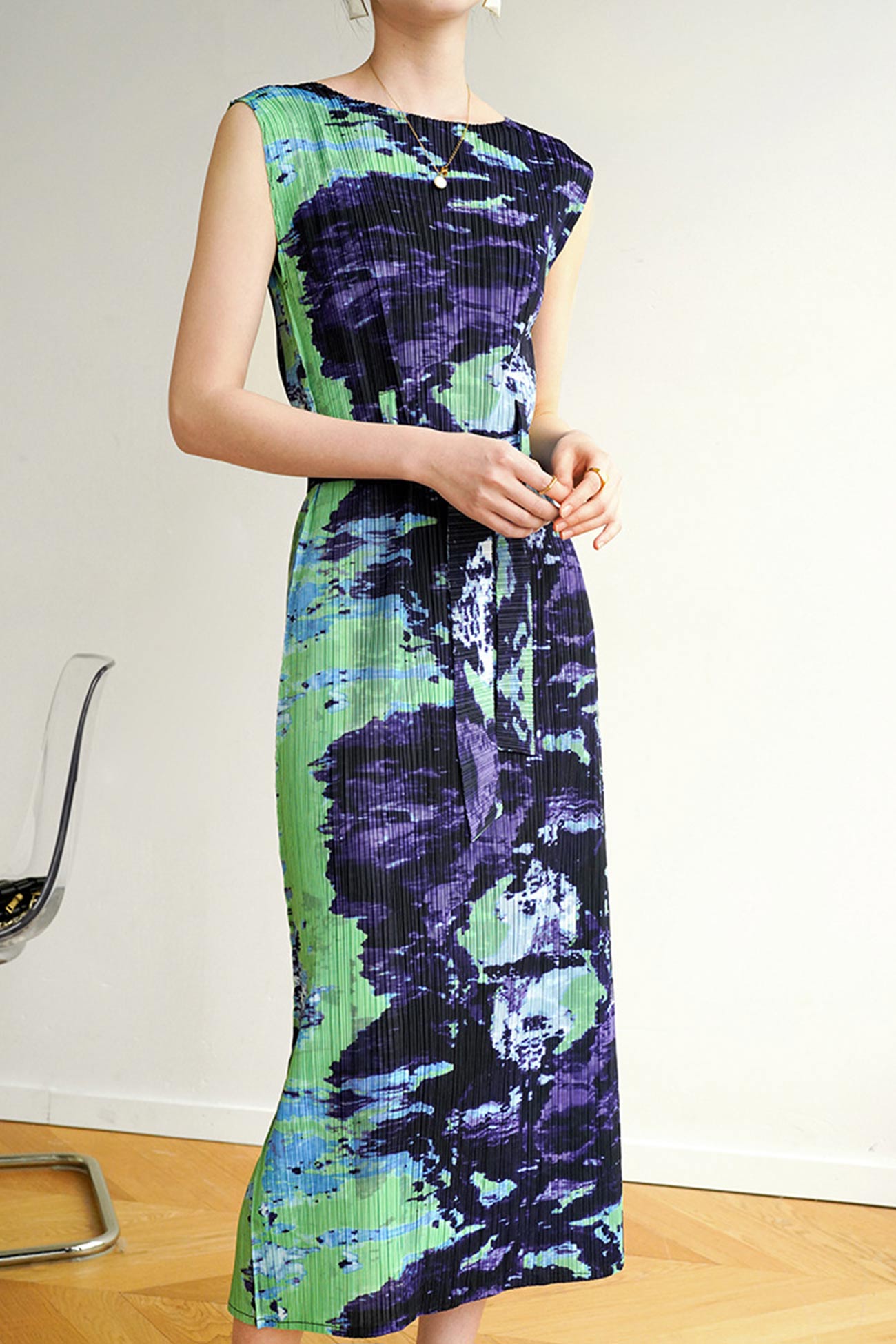 Side Slit Full Pleated Print Dress