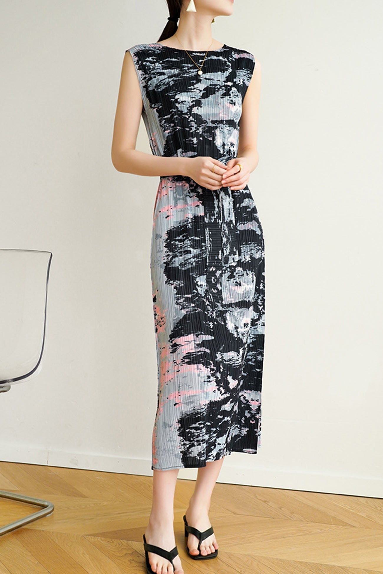 Side Slit Full Pleated Print Dress