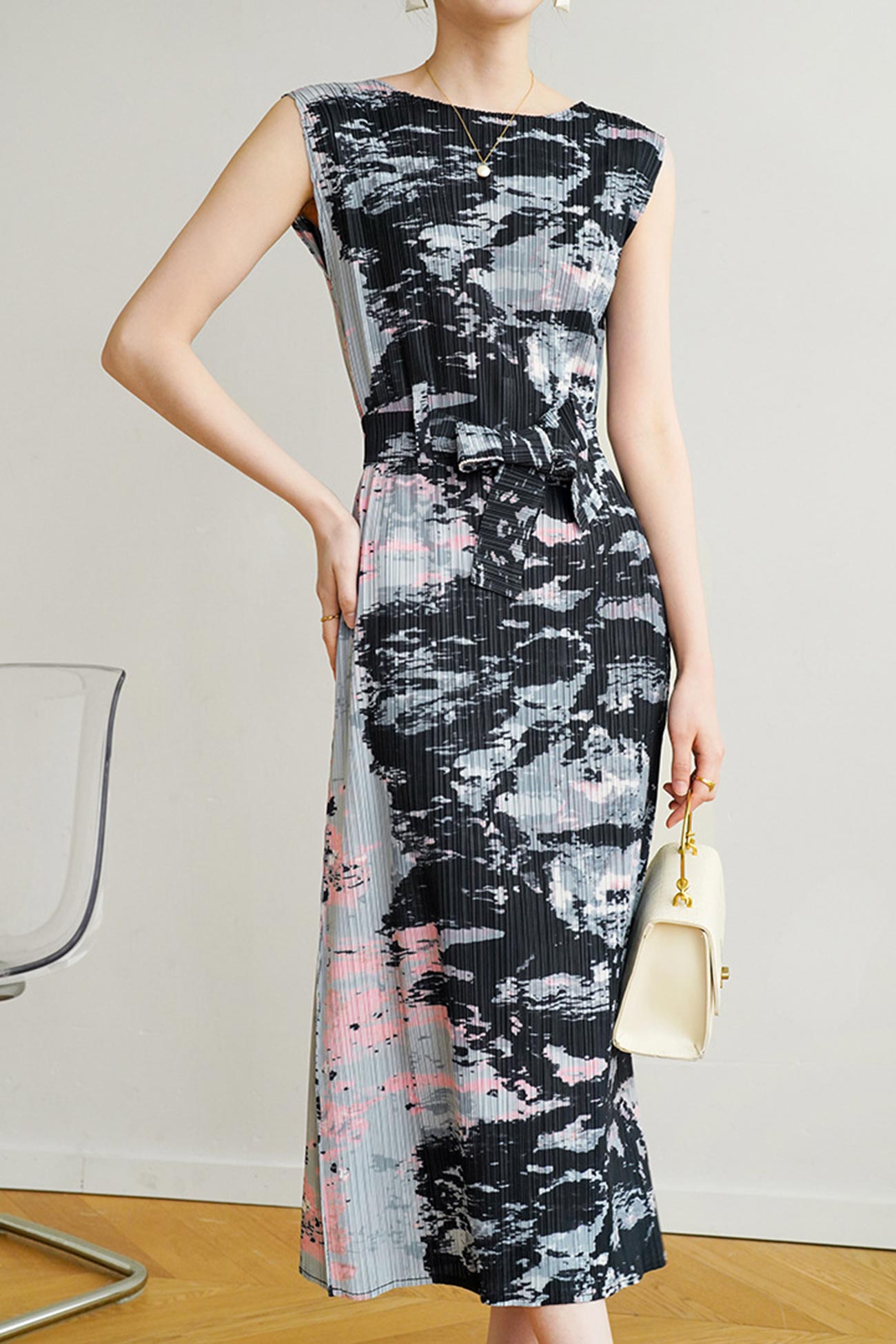 Side Slit Full Pleated Print Dress