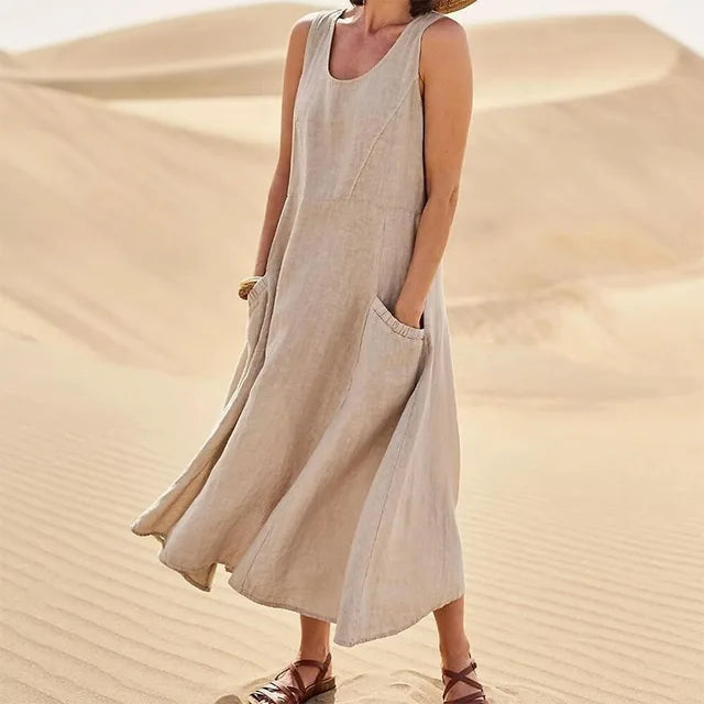 Sleeveless dress in linen