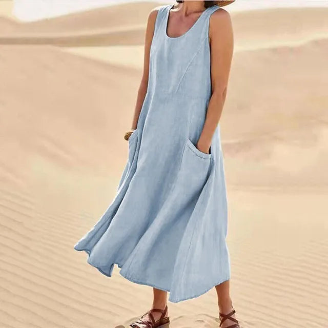 Sleeveless dress in linen