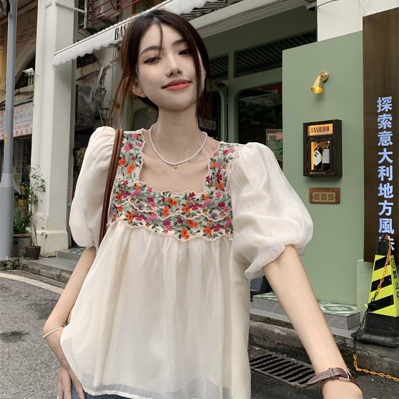 Women's Sweet Flower Embroidery Chiffon Blouse