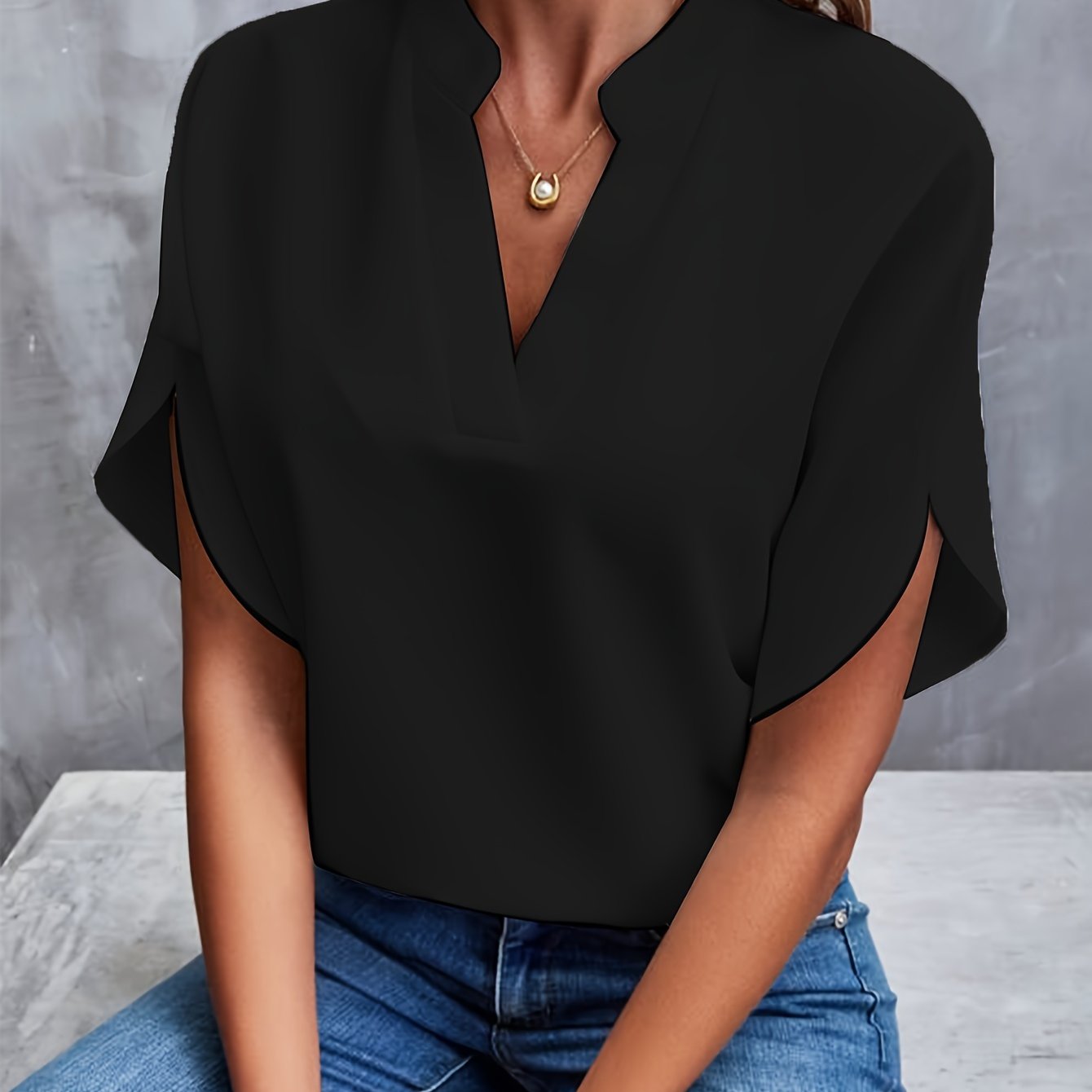 Ivyshape | Stylish and Airy Women's Blouse