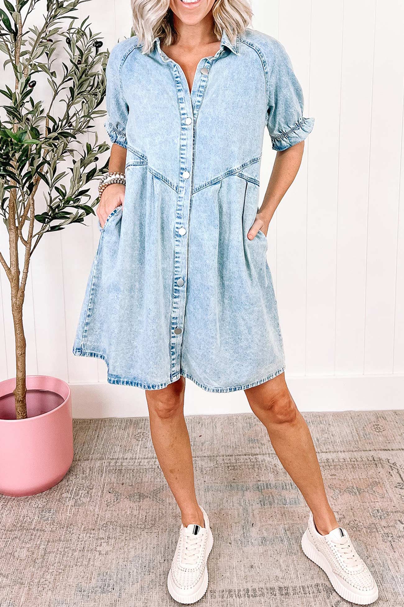 Ruffled Single-breasted Denim Dress