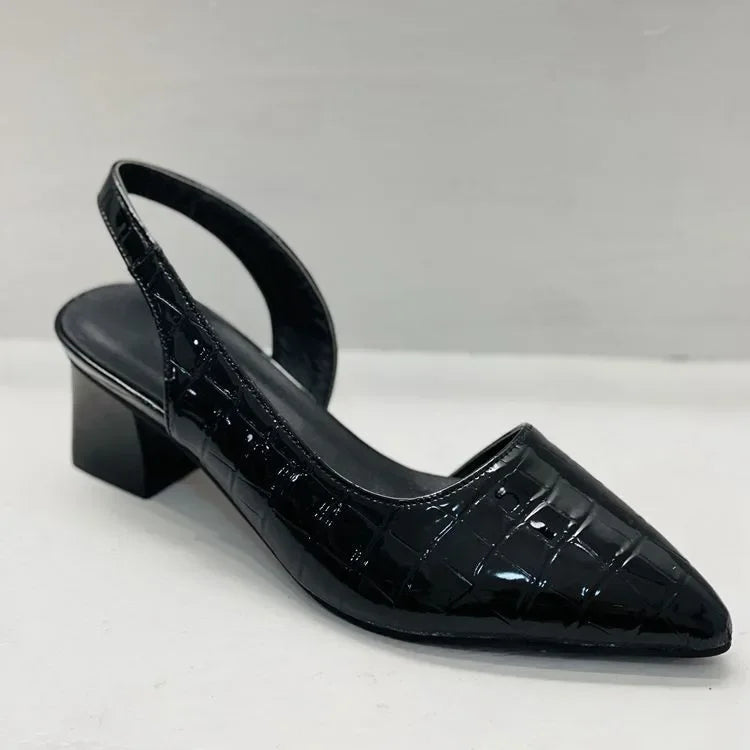 Schwarz pumps