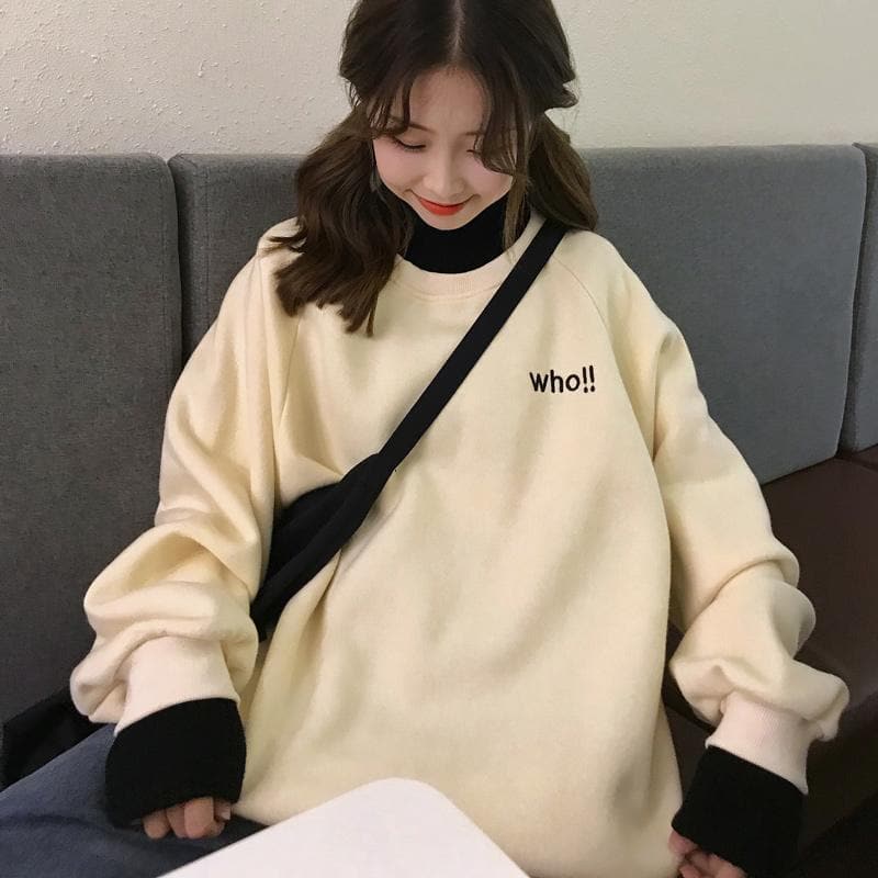 2-in-1 Turtleneck + "who!!" Sweatshirt