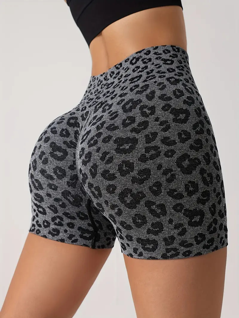 Ivyshape | Seamless Shorts with Leopard Print