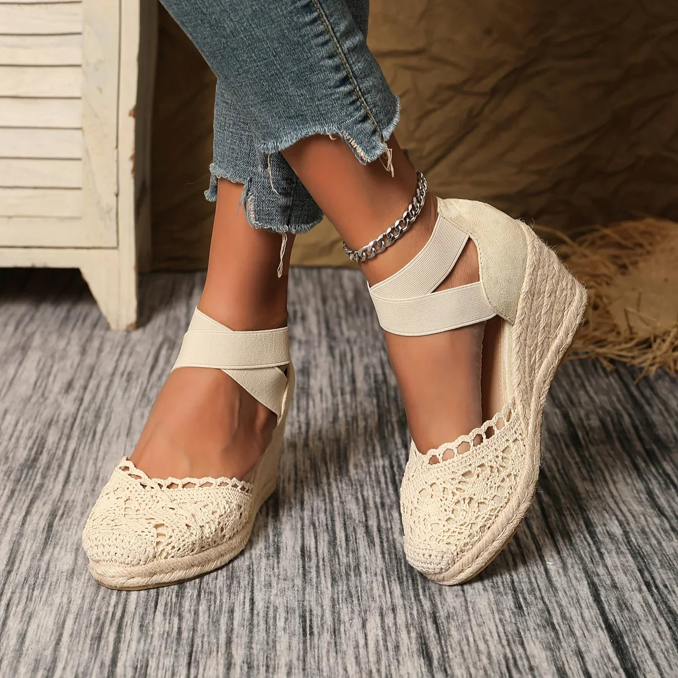 Ivyshape | Elegant Wedge Sandals with Crochet Tip