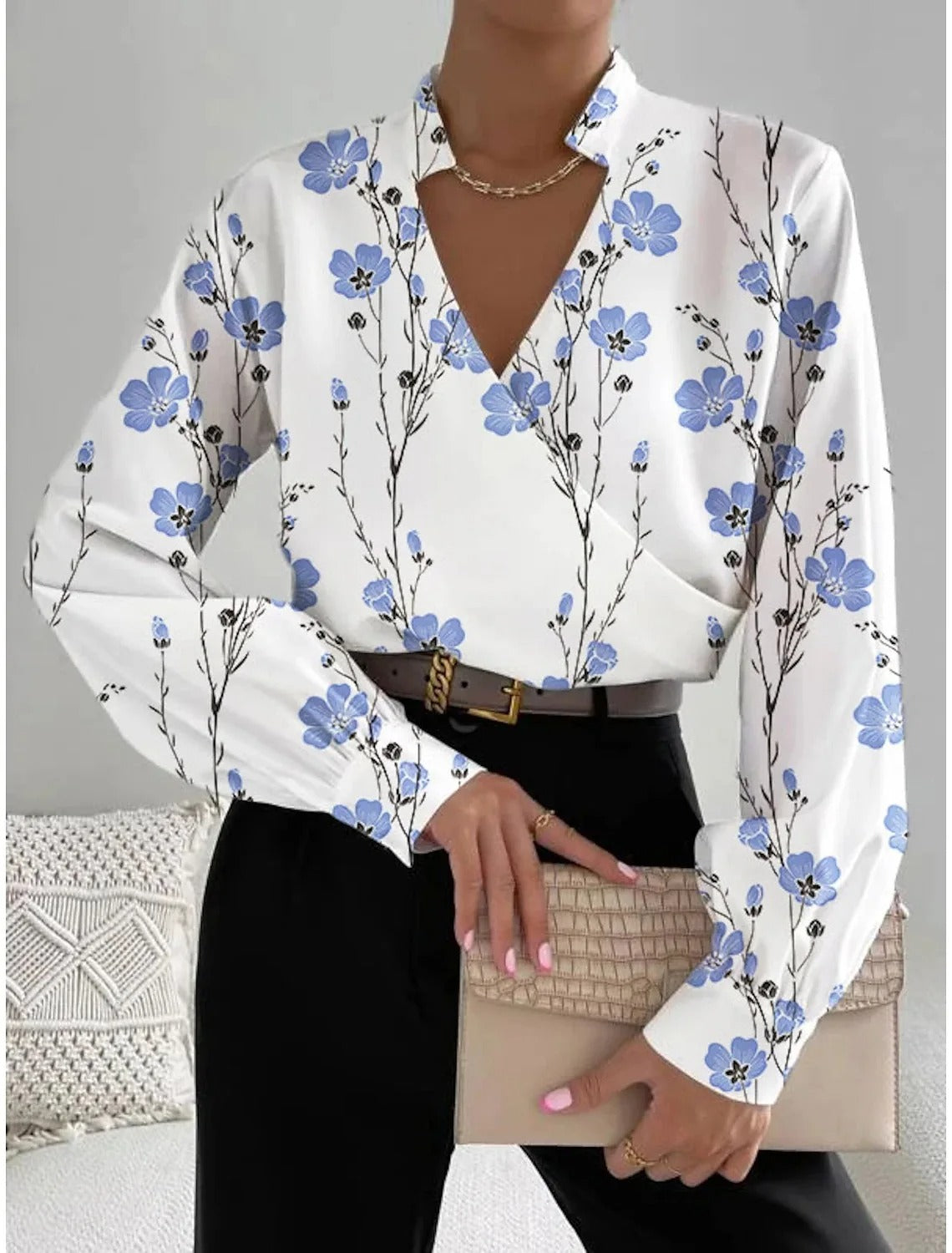 Elegant Long-Sleeve Shirt for Women