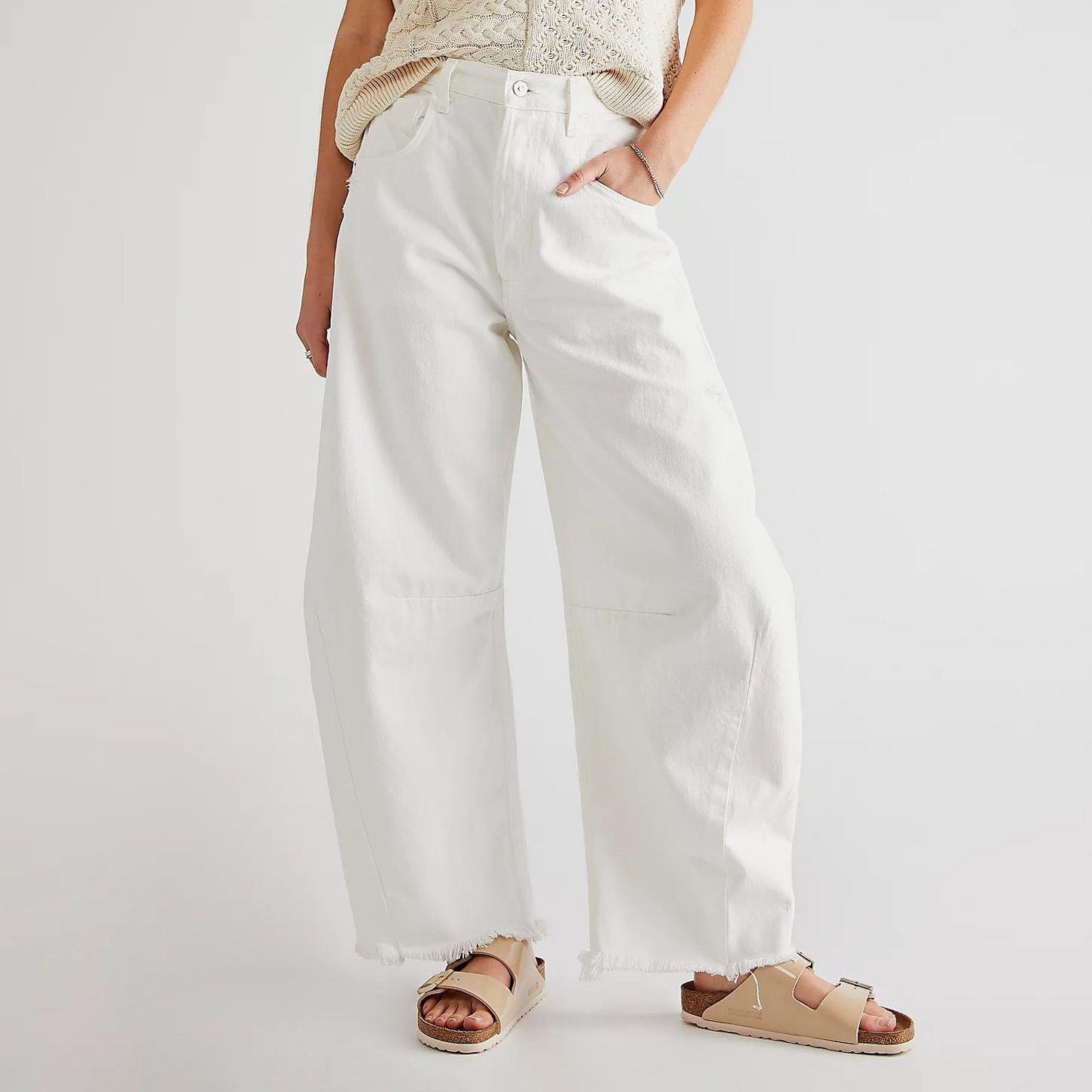 Ivyshape | Wide Cut Women's Trousers with Modern Pattern