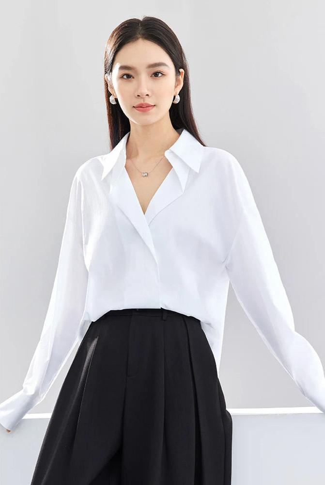 Simple Polo Collar White Blouse for Women