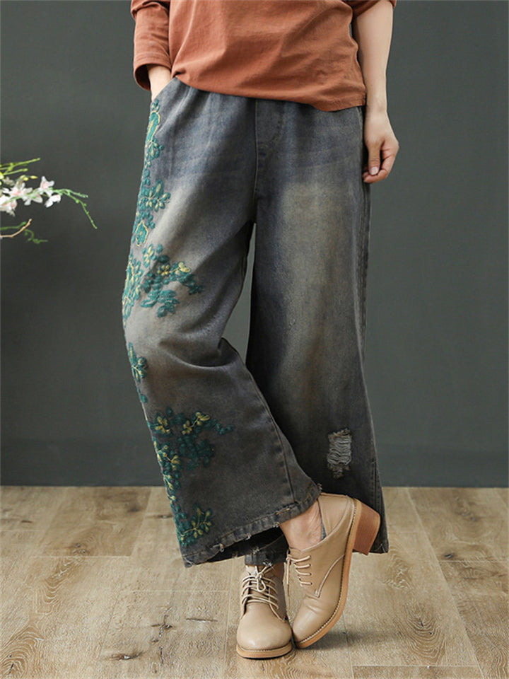 Embroidered Frayed Loose Fit Jeans for Women