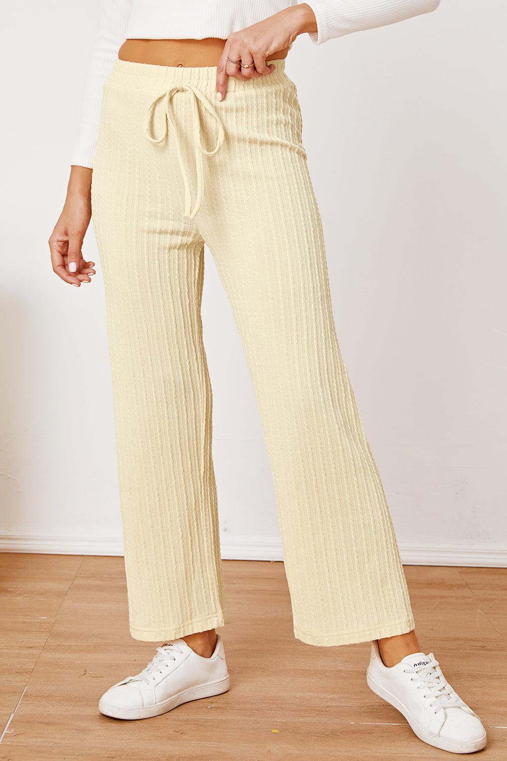 Ivyshape | Textured Elastic Waist Straight Pants