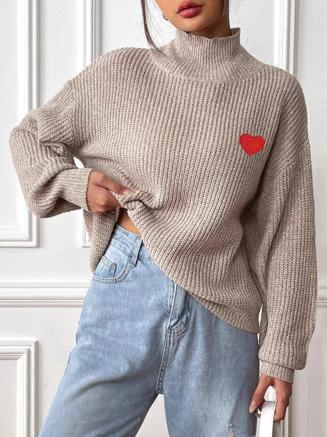 Ivyshape | Long Sleeve Sweater with Original Heart Design