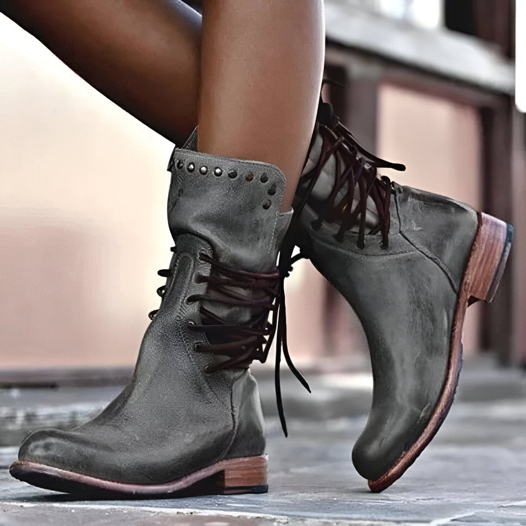 Ivyshape | Leather boots with laces