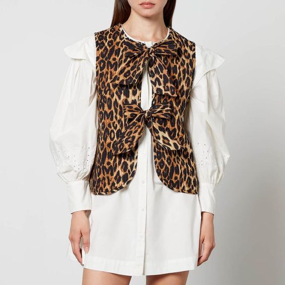 Ivyshape | Leopard Vest for Spring