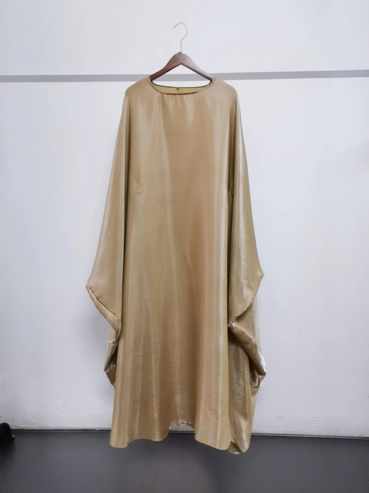 Ladies Elegant Maxi Dress with Wide Sleeves and Flowing Cut Ivyshape