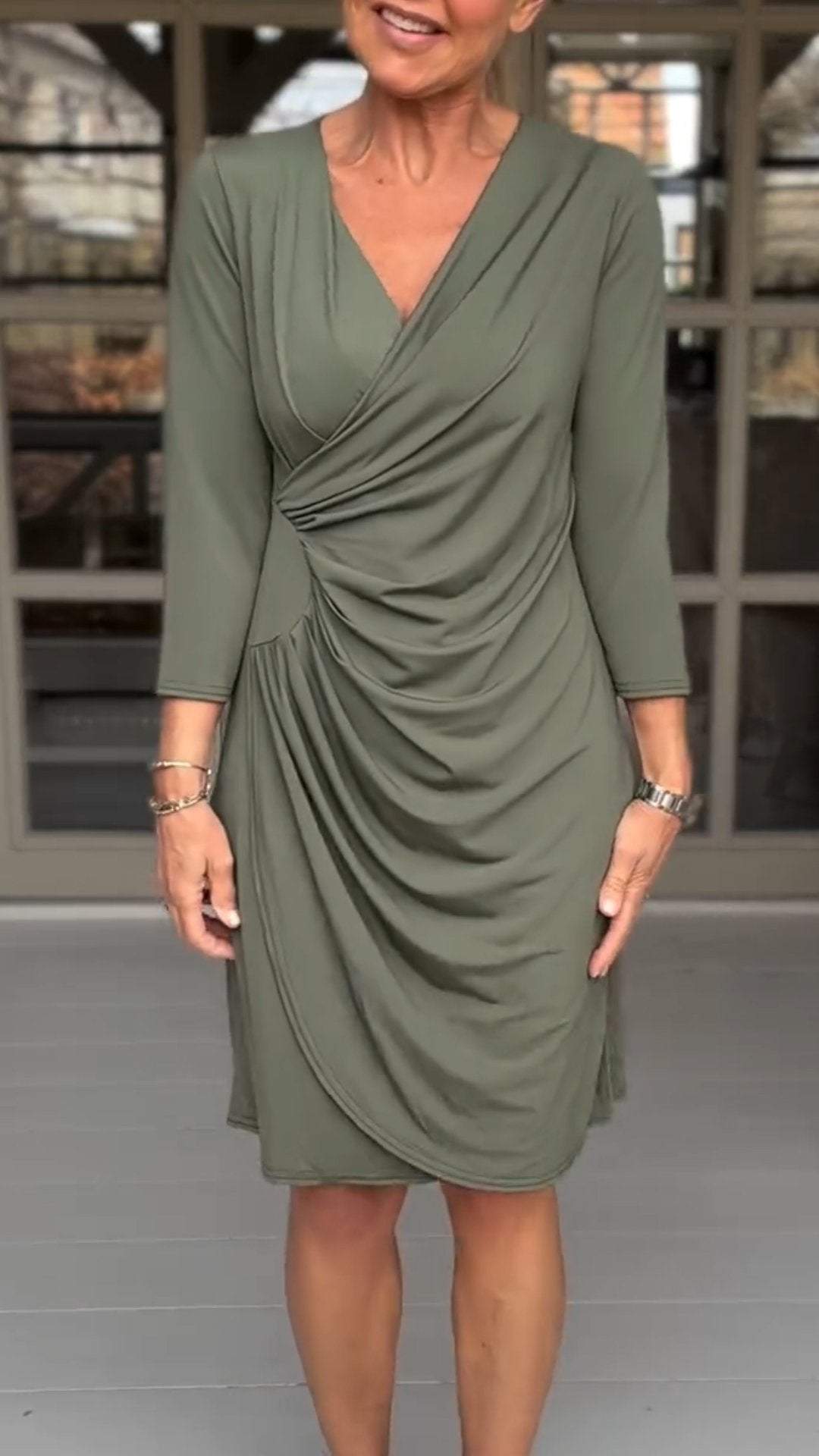 V-neck Casual Dress with Waist