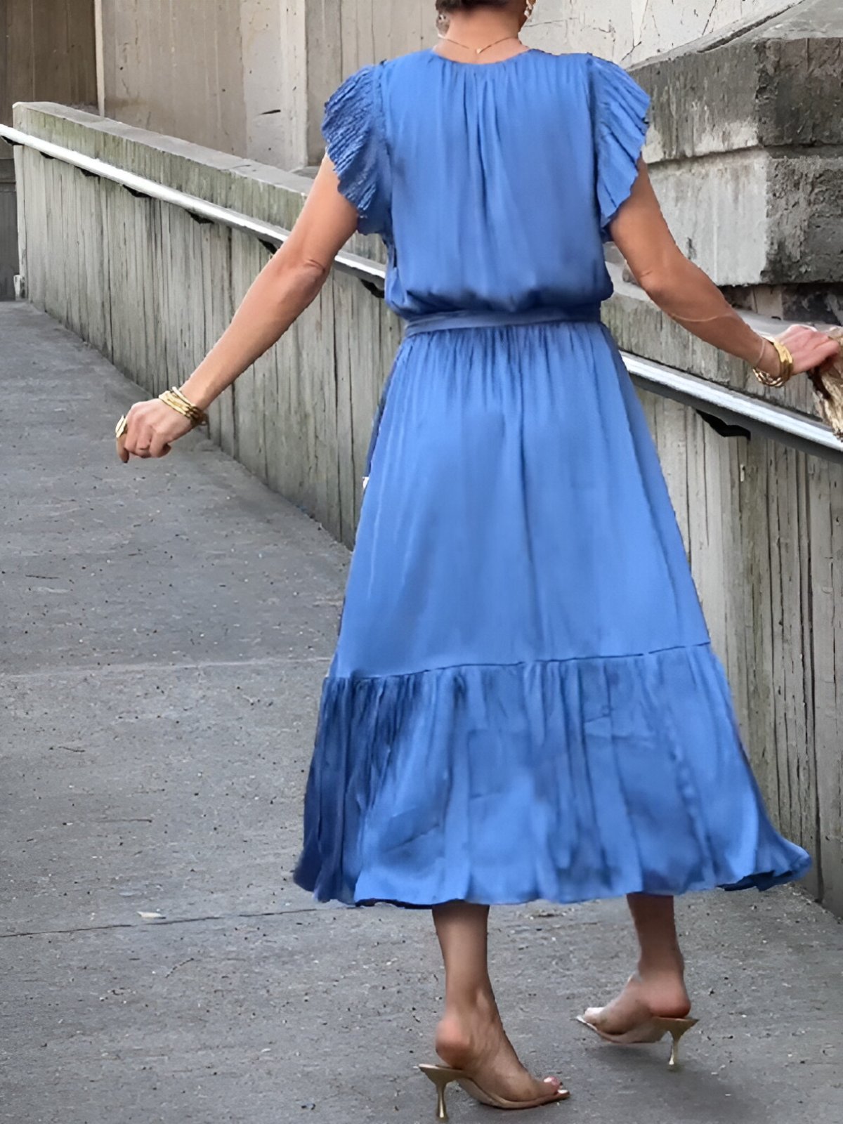 ruffled flying sleeves V-neck dress