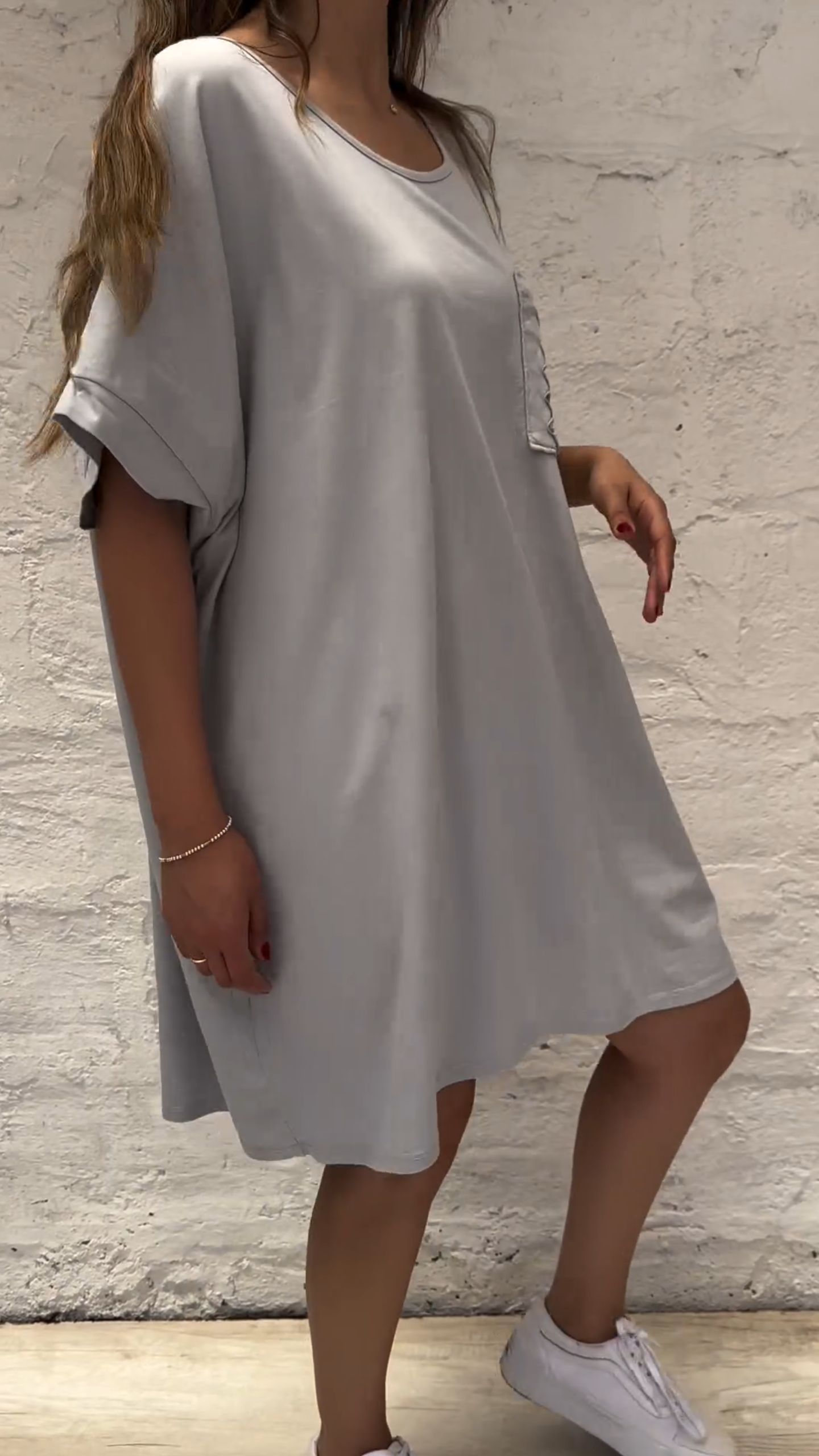 Casual dress with pockets and hollow back