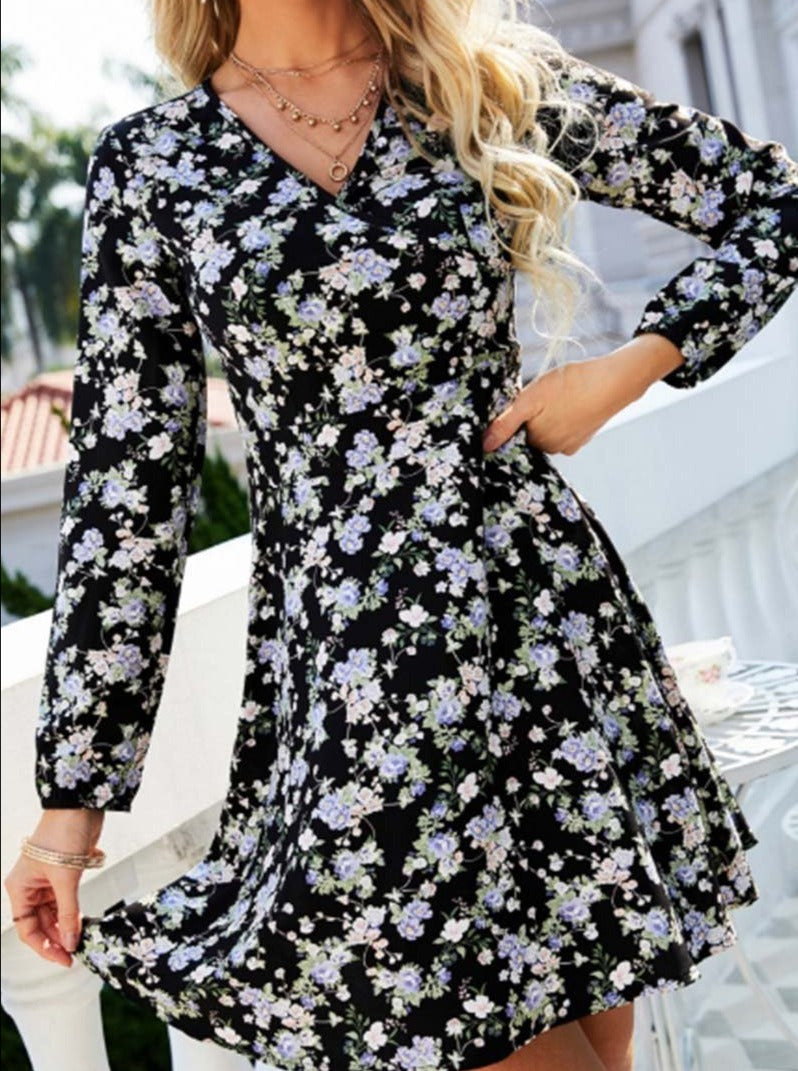 Floral long-sleeved lady's dress