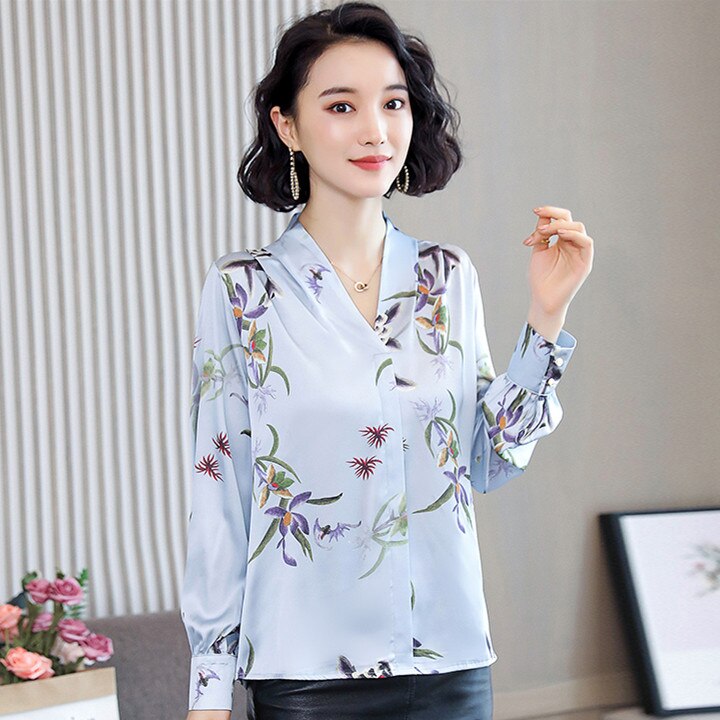 Satin Blouse With Floral Print And V-Neck