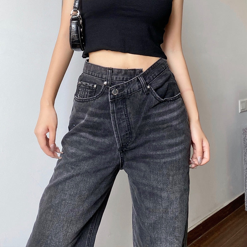 Sleek High Waisted Jeans