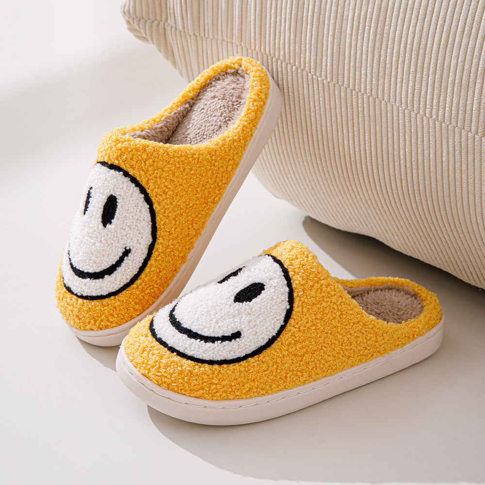 Ivyshape | Large Smiley Pattern Fur Slippers